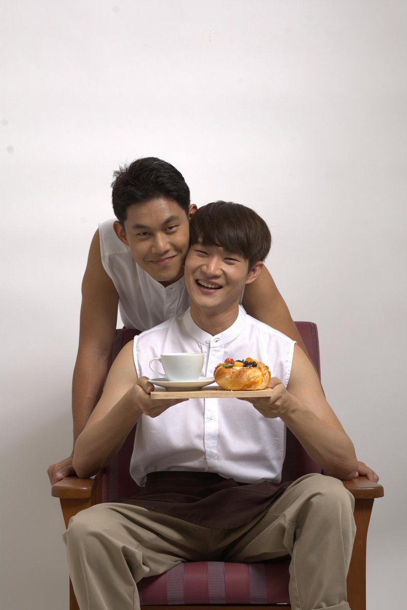 around_ent's tweet photo. 3 Plus นำ Cafe in love “เสิร์ฟรักมาทักใจ” เอาใจวัยโจ๋สายกาแฟอินเลิฟ
อ่านต่อ : https://t.co/aVHV7BE47W
#cafeinlove https://t.co/9oQ06Tsahl