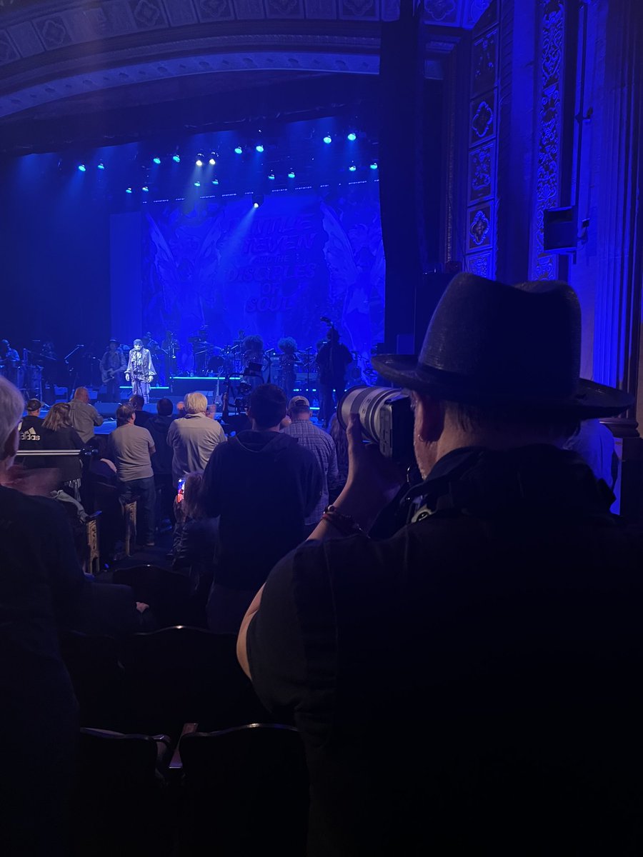 JoshuaHenne's tweet photo. Couldn’t pass up snapping this pic of @Danny_Clinch doing his thing snapping a pic of @StevieVanZandt doing his thing on stage at #TheBasie. #LittleSteven #DisciplesOfSoul https://t.co/MYe1gbxDss