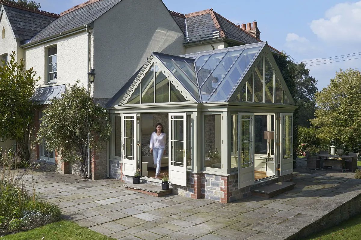 Creating an indoor/outdoor living space 🏡

This bespoke conservatory created a natural connection between this house and garden, perfectly fulfilling the design brief ✅

#davidsalisbury #Conservatory #Bespoke #Design #homeextension #architecture