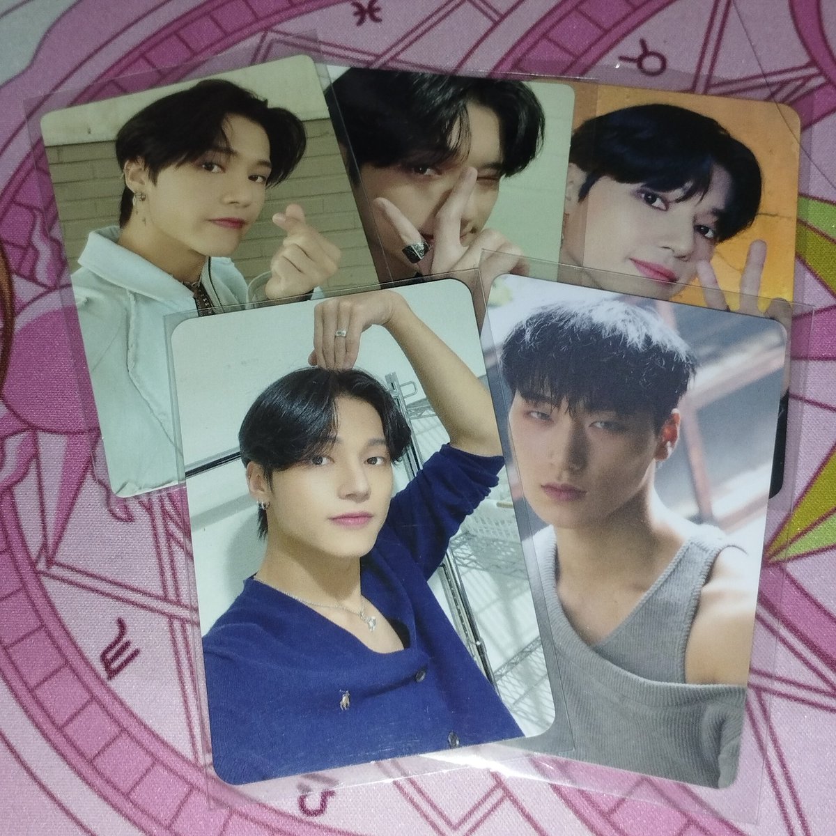 atineeeez's tweet photo. ꒰ 🌸 mail from @winterwooyo ♡ᵎ꒱ˀˀ ↷ ⋯
🏷️⌇ ➛ #jobimails
look who came home today ToT thank u so muuuuch ate cath for letting me adopt these pcs and for the smooth transaction 🫶🏻🫶🏻
#winterproof https://t.co/ZOSGOzrcnF