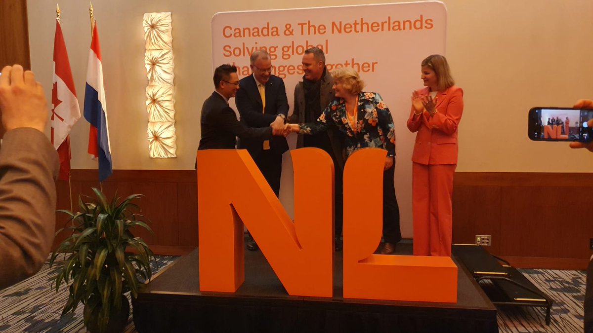 Monique van Wordragen tweet media