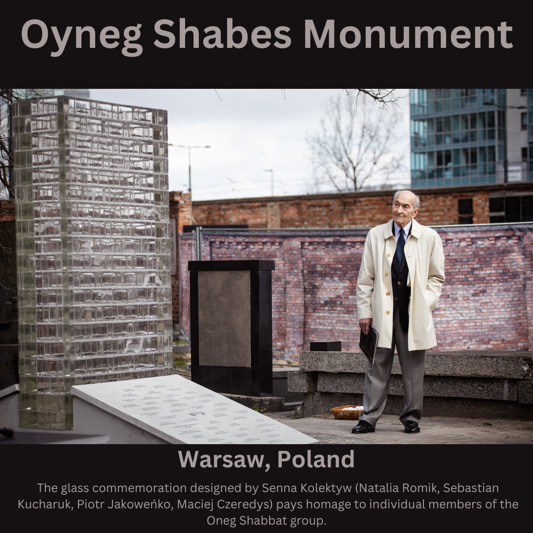 USHeritageComm's tweet photo. Commission Member Dr. Michael Lozman reflects at the Oneg Shabbat Monument at the Jewish Cemetery at Okopowa Street in Warsaw, Poland. #warszawskagminazydowska #onegshabbat #associationjhi #sennakolektyw #ringelblumarchive @StarJonesEsq @nataliaromik https://t.co/zhjSI8P2U2