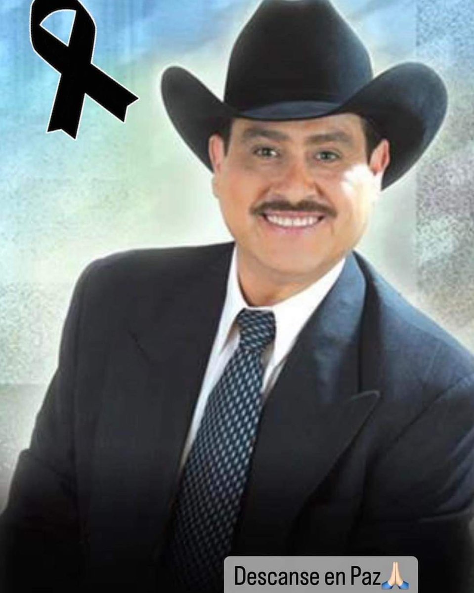 LatropicongaBar's tweet photo. Pues valió verga 😪😪😪😪

Un ícono de la música norteña de Sonora se ha ido a la casa del padre 🙌🏽
Que nuestro querido amigo Fabián Gómez descanse en paz. Te vamos a extrañar pero un chingo 🕊️ https://t.co/ZBwcGOdN8P