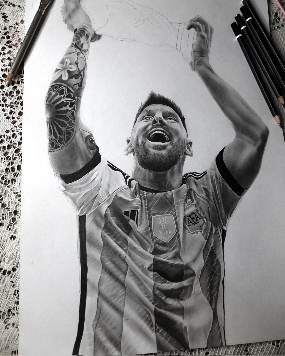klimartdraw1's tweet photo. Dibujo de Messi, FALTA LA COPITA

#ChampionsLeague #BarcelonaSC #Messi #fulbo #drawing #artwork https://t.co/EWKrfj2Nj4
