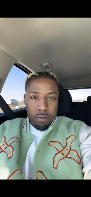 That look 😏 https://t.co/Wx4UTsdIiD<a href="/tag/happyslattday"class="tags"><span>#happyslattday</span></a>