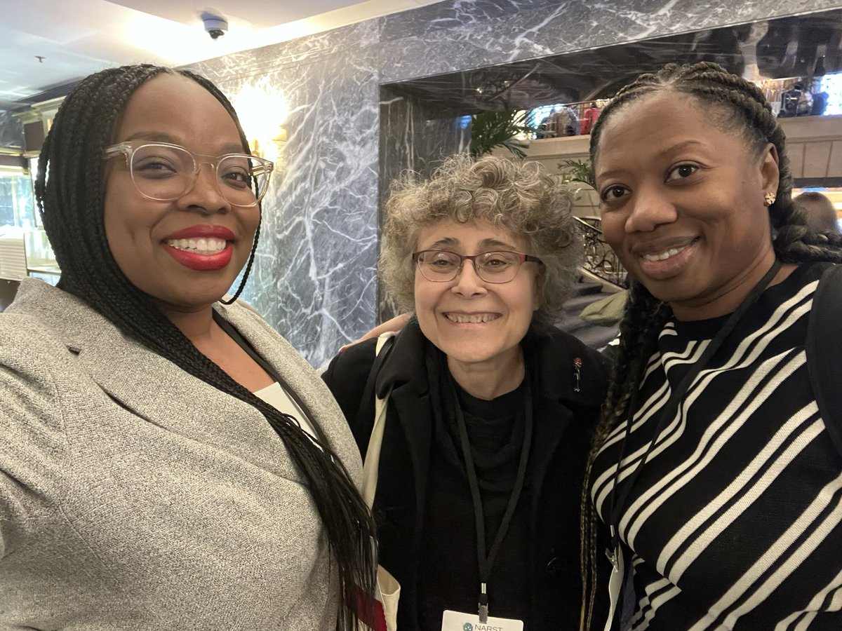 Blksteminist's tweet photo. Wouldn’t be here without this woman right here. Much love and appreciation to her… #NARST23 #BestAdvisorEver @UIC_CollegeofEd https://t.co/C4CTxuvvNW
