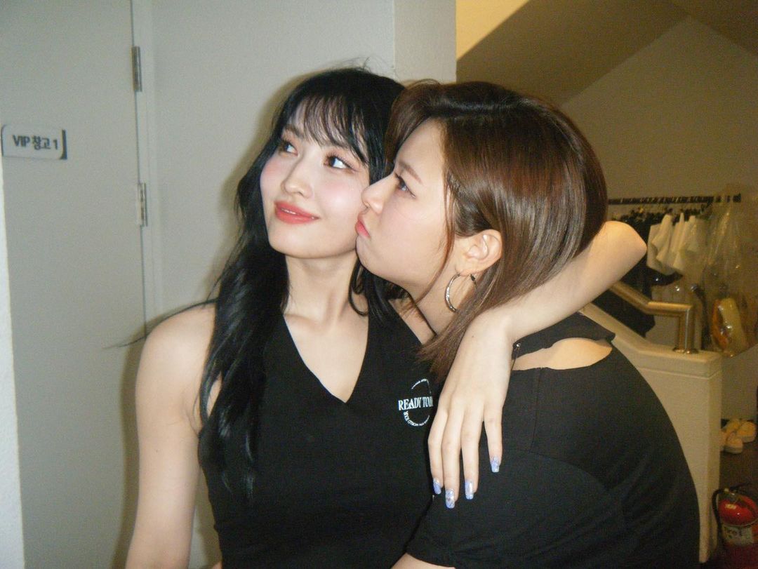 HourlyJeongmo's tweet photo. https://t.co/luvhsMJ1z9
