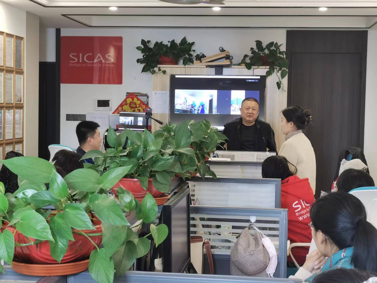 AboutSICAS's tweet photo. Ningbo university #admission department team and president visit SICAS today and give a high praise of SICAS 15 years of good work for helping international students to #study in #China. 
​Good #scholarship, good ranking, students recommended by us in priority. https://t.co/6aclOIMrS1