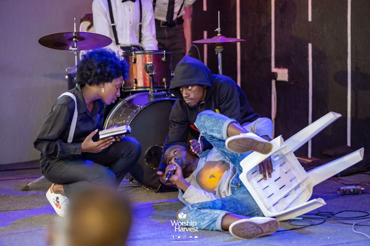 BlessedIvan's tweet photo. This #Sunday at #WHMakerere, the #Catalyst #drama #team tuaght us valuable lessons about how the #devilworks using the #sinchair analogy

• He presents the bait &amp; hides the hook.
• He presents the golden cup &amp; hides the poison. https://t.co/KpnWAgUmEe