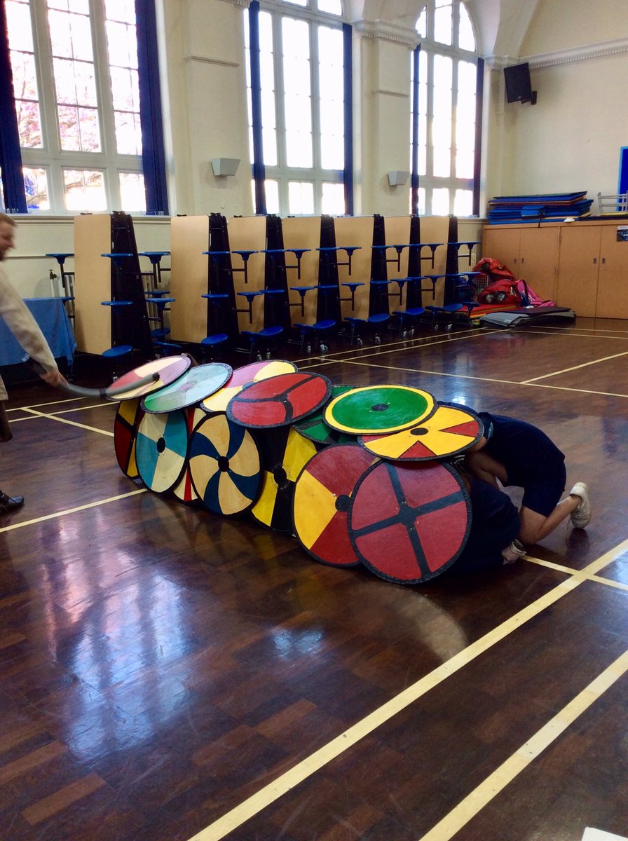 Y3Mabs's tweet photo. We had a really fun day with Olaf the Viking! https://t.co/x2ym0PgCQM