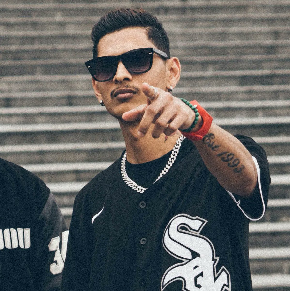 AaronTrex93's tweet photo. Thank you for 5K guyss. Southside we up🔥���🚀🔴🔵 #budakjb

Keep streaming and watch the music video on my YouTube channel. 
https://t.co/K4XQ9B37S7

#southside #jb #johorbahru #malaysianhiphop #myhh #16baris #hhg #instarap #undergroundrap #malaysia #jdt #johor https://t.co/GejxWrKAJZ