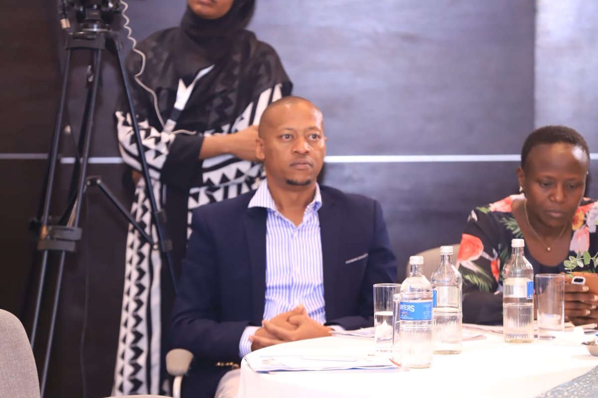 Hse of Premier Comms tweet media