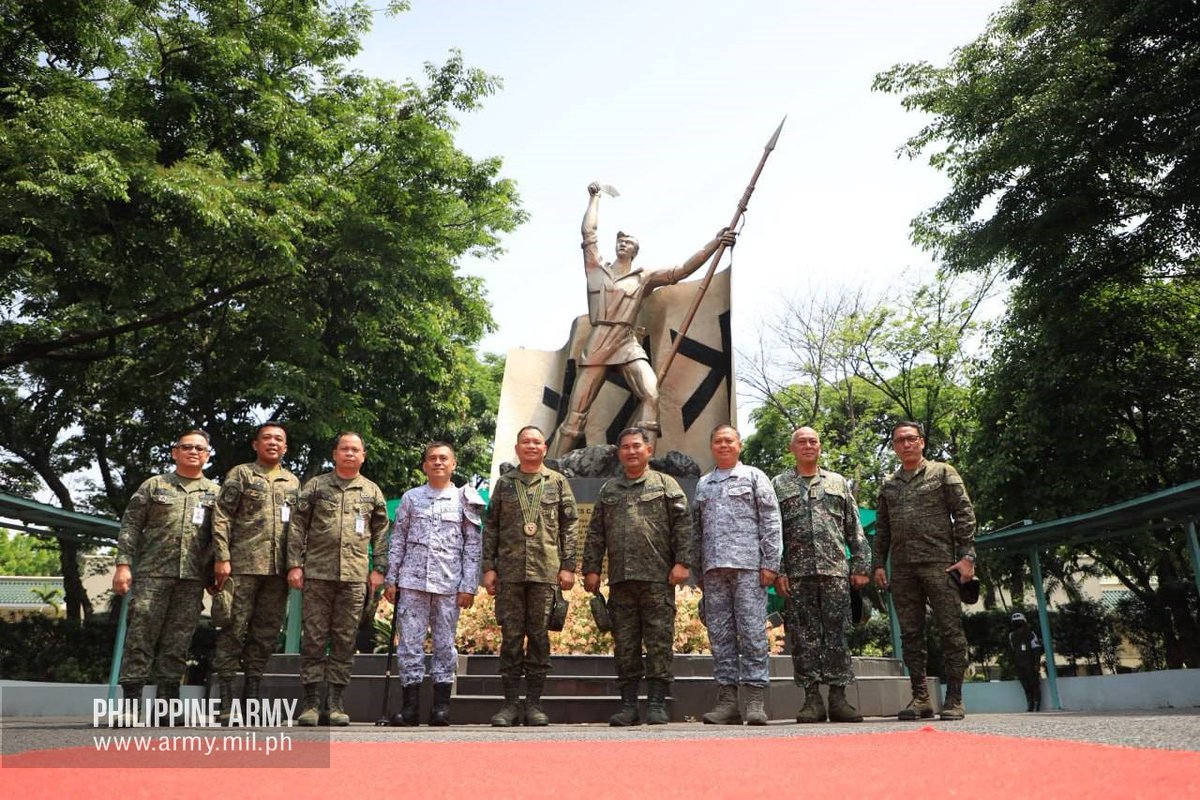 yourphilarmy's tweet photo. AFP Internal Auditor visits HPA

Read here: https://t.co/3sElgpH5Zg https://t.co/lSh5RGytg8