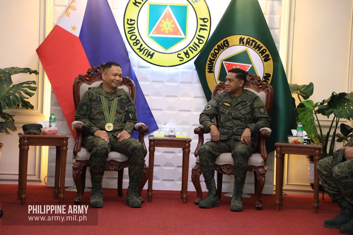 yourphilarmy's tweet photo. AFP Internal Auditor visits HPA

Read here: https://t.co/3sElgpH5Zg https://t.co/lSh5RGytg8
