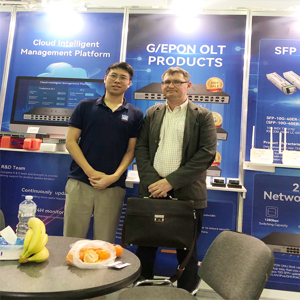 HSFiber's tweet photo. This week, leaders of #HSGQ went to #Moscow to meet with customers to discuss the development opportunities, technical cooperation, and resource sharing of the #optical fiber market in this region.

Click on the link for more details
https://t.co/i1GbBt2EC8

#HSGQ #fiberoptic https://t.co/pTyarRxmlj