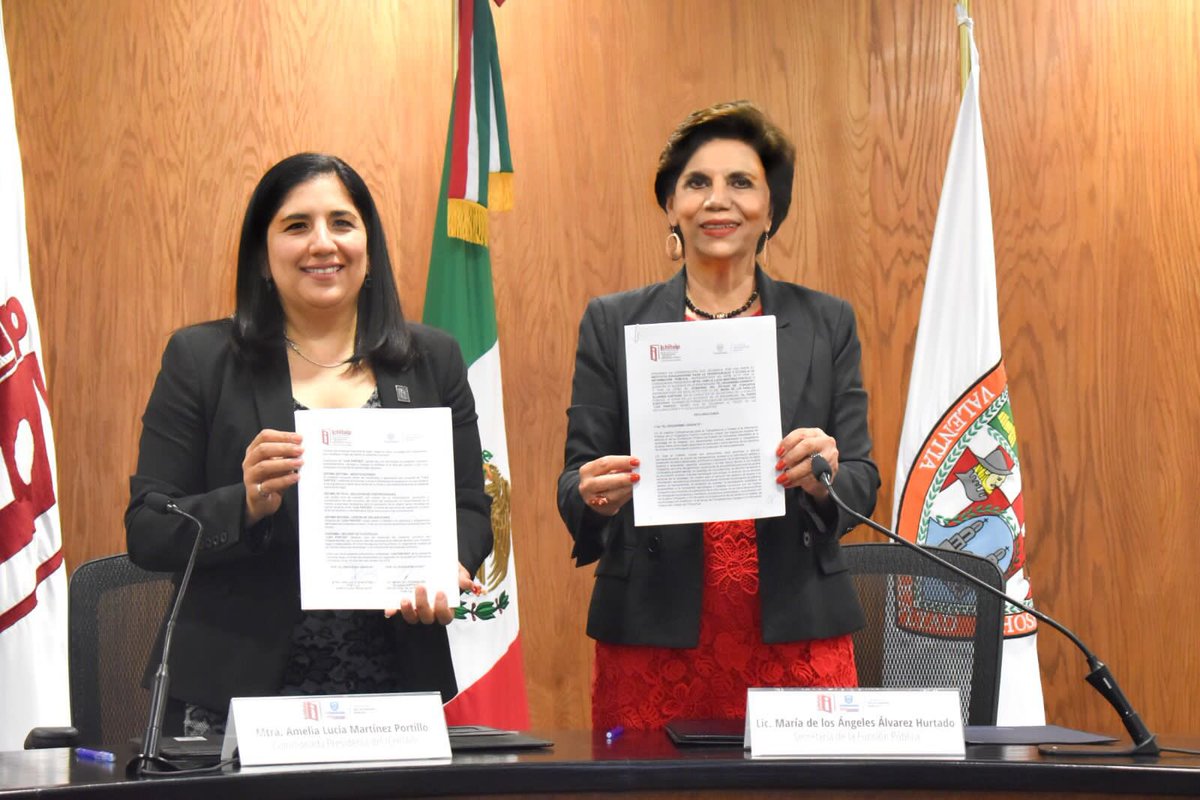 SFP_Chihuahua's tweet photo. Firmamos convenio junto con @ICHITAIPOficial para instalar una herramienta INTEGRA2 que permitirá la accesibilidad a personas con capacidades diferentes a páginas oficiales del Gobierno del Estado.
#JuntosSiPodemos #sfp_chih #Integra2 #Ichitaip https://t.co/KiLYERDgR3