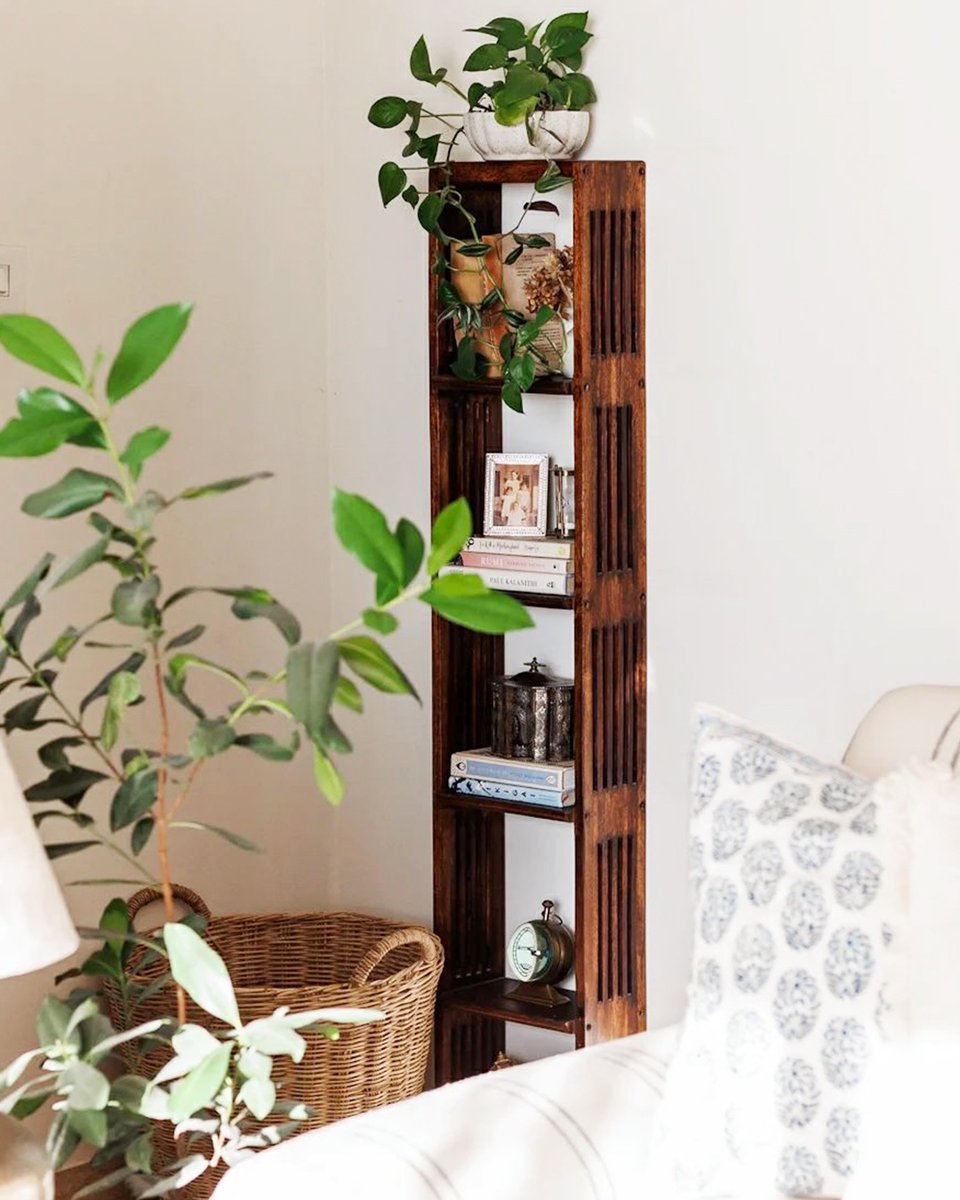 Enjoy a slice of biophilic goodness with this beautifully crafted corner by @innpursuitofhappiness 🌱

Featured here is our Babylon Bookshelf 

#ULStory #urbanladder #biophilicdesign #bookshelf #summerdecor