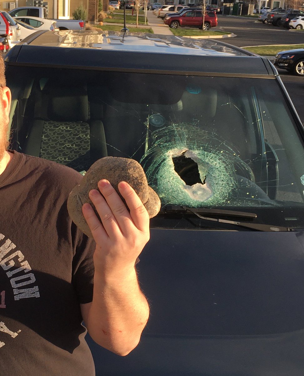 Rafaellcord's tweet photo. A rock falling down this hill smashed through my windshield today omw home from work. Insurance won’t cover it and I can’t get to work (40 min drive) w/o my car if anyone could help me out that would be greatly appreciated 
Venmo: @ rafaellcord https://t.co/2T2lQycfSo