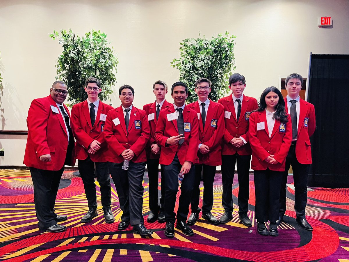 yvonhicks's tweet photo. NWCTA at Skills USA 2023 Opening Ceremony! Proud to be a Hawk❤️ Mechanical Technology Program (Advisor Mr. Chapple) and Culinary Program (Advisors Chef Simmons and Chef Watkins). @NWCTAPrincipal @CTEinCCSD @ClarkCountySch https://t.co/slqP72Zw4R