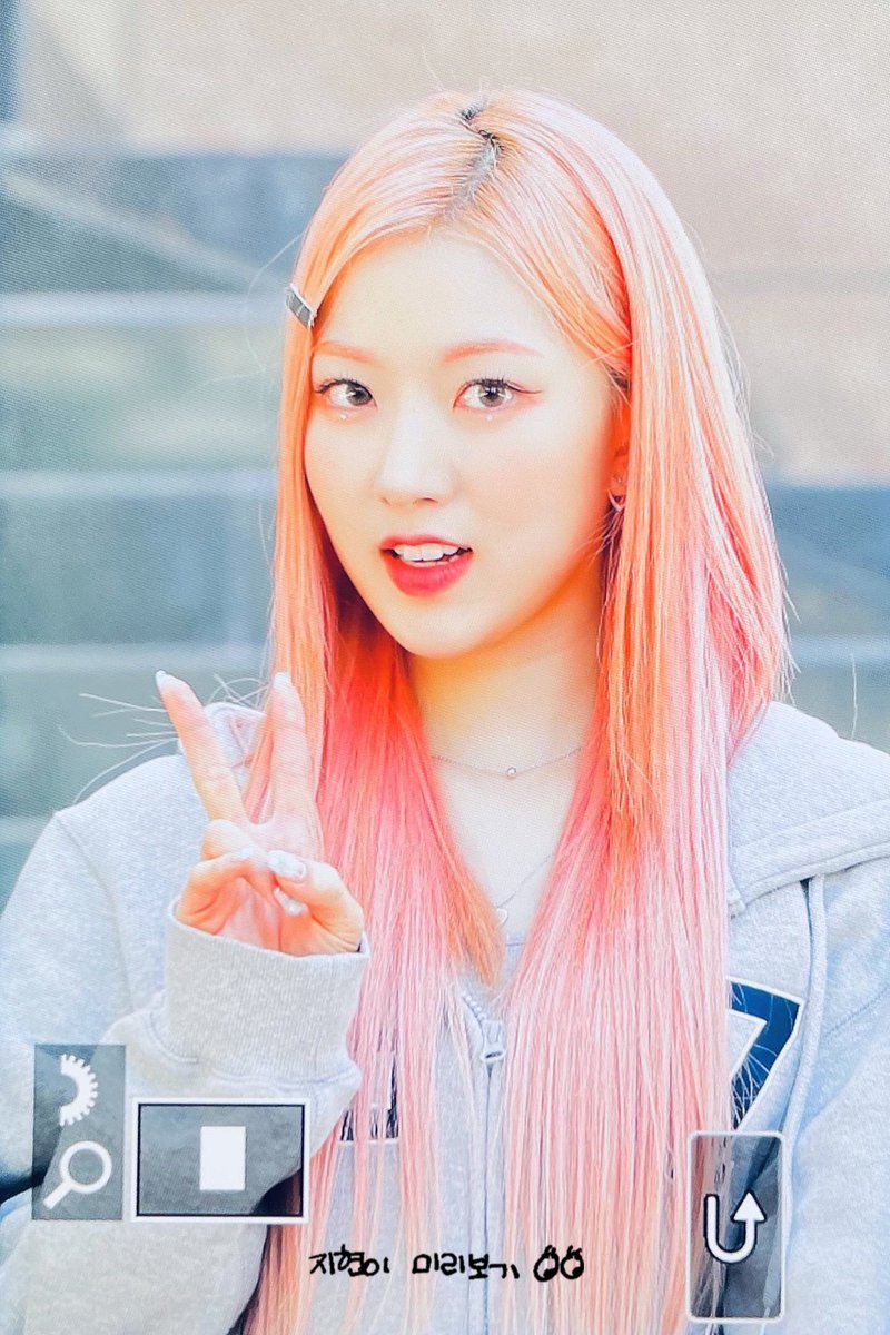 ordinarypage_DN's tweet photo. 230419 preview

밥 잘챙겨무

#드림노트 #DreamNote
#유아이 #YOUI https://t.co/RKElWW7uky