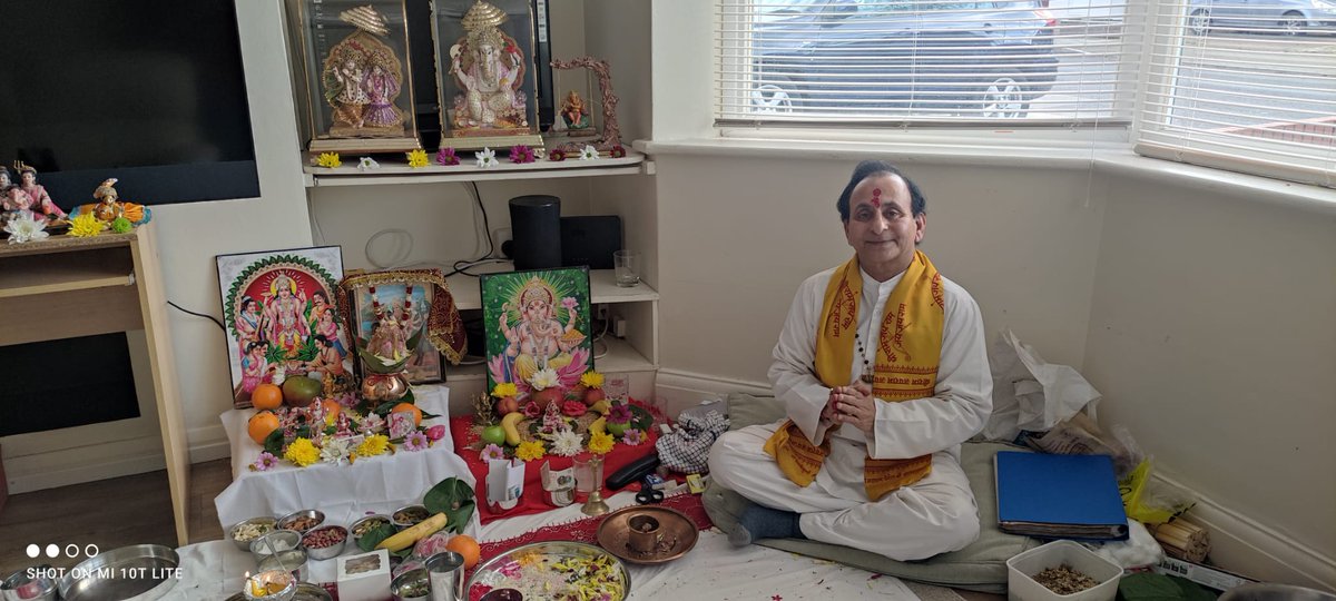 KetulBhaiJoshi's tweet photo. I did Shree Satyanarayan Katha, Nav Grah puja, and Havan ceremony for a new home in Harrow a few days back!!

visit: https://t.co/S4StqRFPN7
call on: +44 079 0373 5365

#satyanarayankatha2023 #hindupandit #grihraveshpuja2023 #shiva #grihpraveshpuja2022 #satyanarayanakatha #uk https://t.co/eaoeAK8ArZ