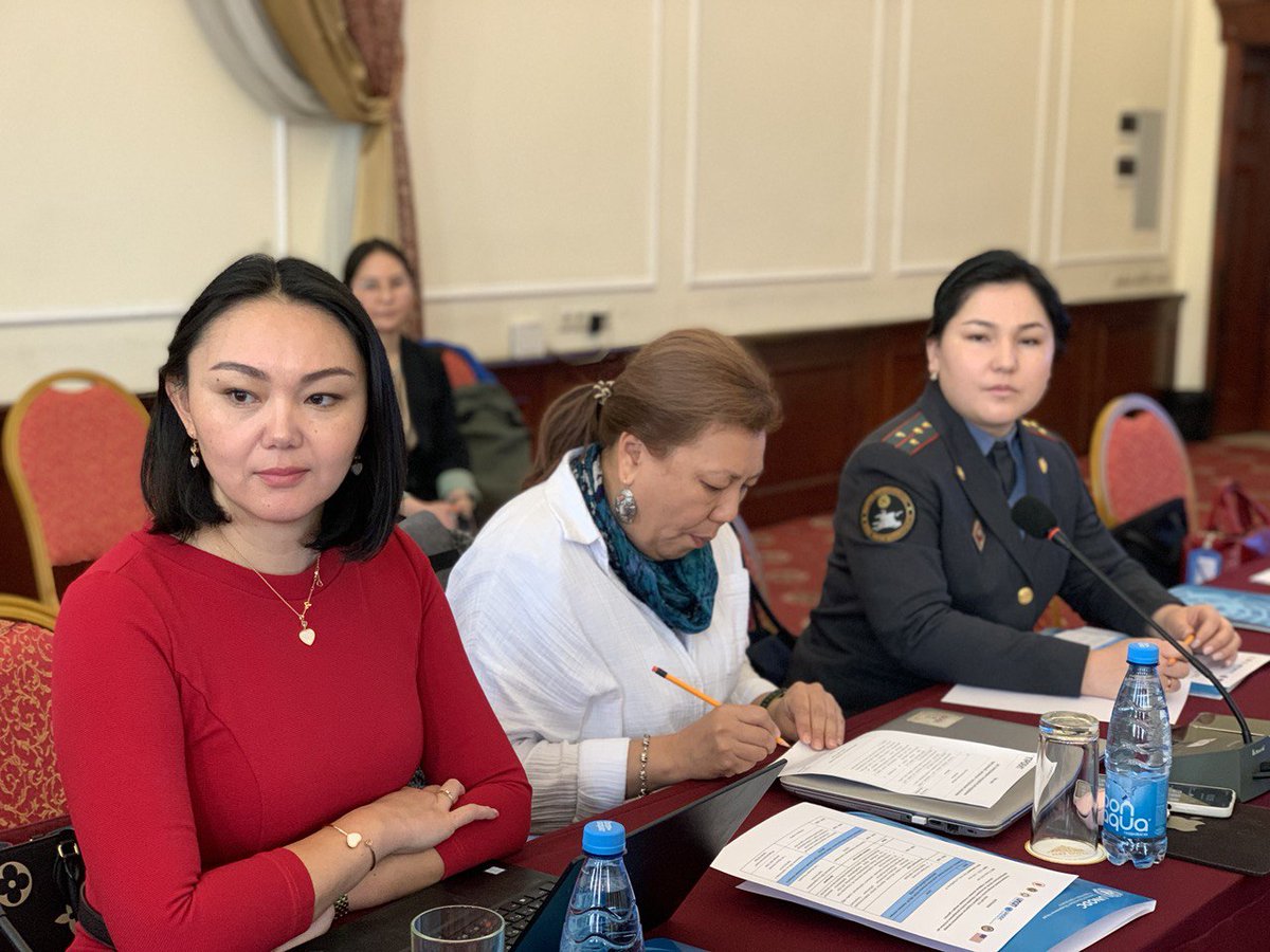 v_brazhko's tweet photo. 🇺🇳🇰🇬 General Prosecutor’s Office, Ministry of Internal Affairs 🇰🇬🇰🇬🇰🇬, @UNODC jointly w/ the Democratic Processes Research Center have assessed the basic services for women subjected to violence, w/ results presented at the rt w/ @StateINL support. 

@MittalAshita @RakishevaJypa https://t.co/k4jbYDUfoB