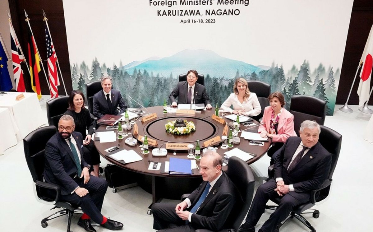 IvanMerinoA's tweet photo. UN NUEVO MUNDO MÁS CERCA QUE NUNCA

Ayer terminó una reunión del G7 (Japón, Alemania, Canadá, Francia, Italia, R. Unido y EEUU) con afirmaciones como si siguieran siendo los que deciden en el mundo, amenazando con "severos costos" para aquellos que no sigan sus mandados. 1/5 va🧵 https://t.co/Cmxo5xwbqf