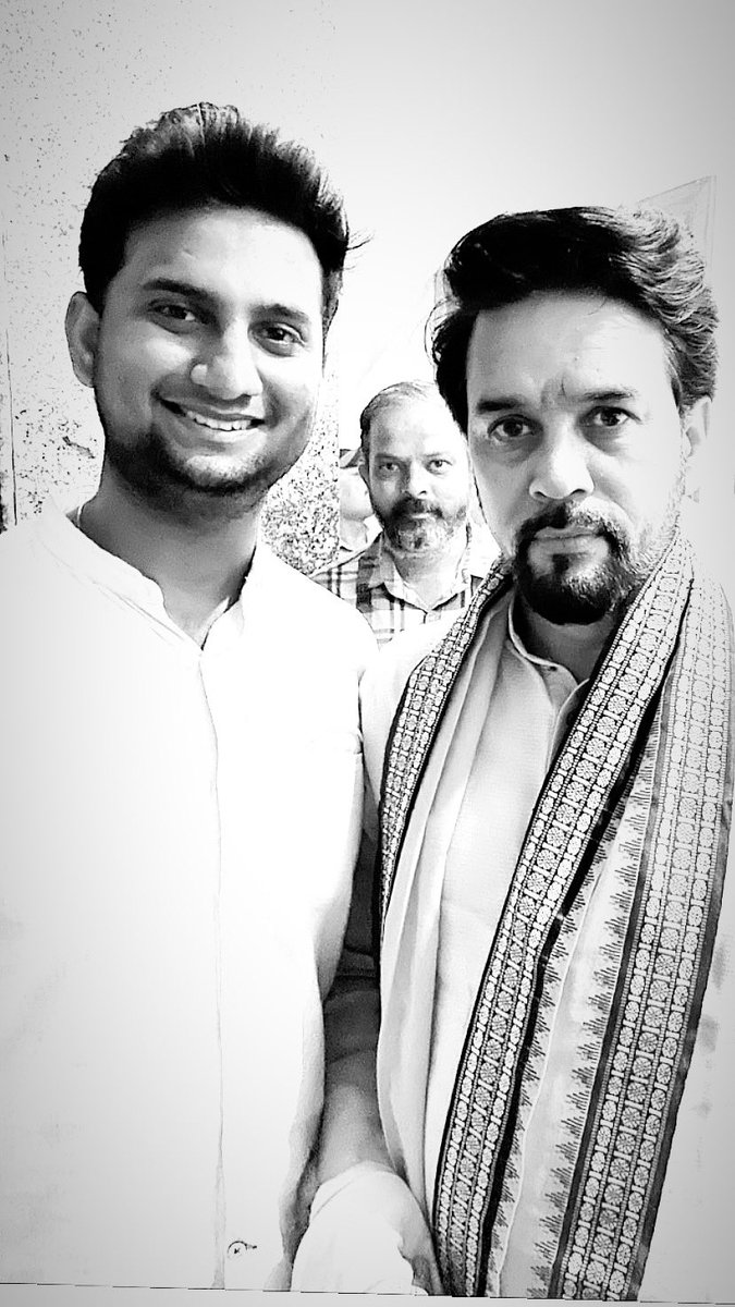 Honourable Union Cabinet Minister , Govt Of India 🇮🇳 Shri Anurag Singh Thakur Ji It Was My Pleasure to Meet You And Thank You For The Great Lessons of Vasai - Virar District ! With The Vision Of @narendramodi ji🙏🏻 #UnionMinister #AnuragThakur #Glimpses #GladToBeHere #MumbaiTour