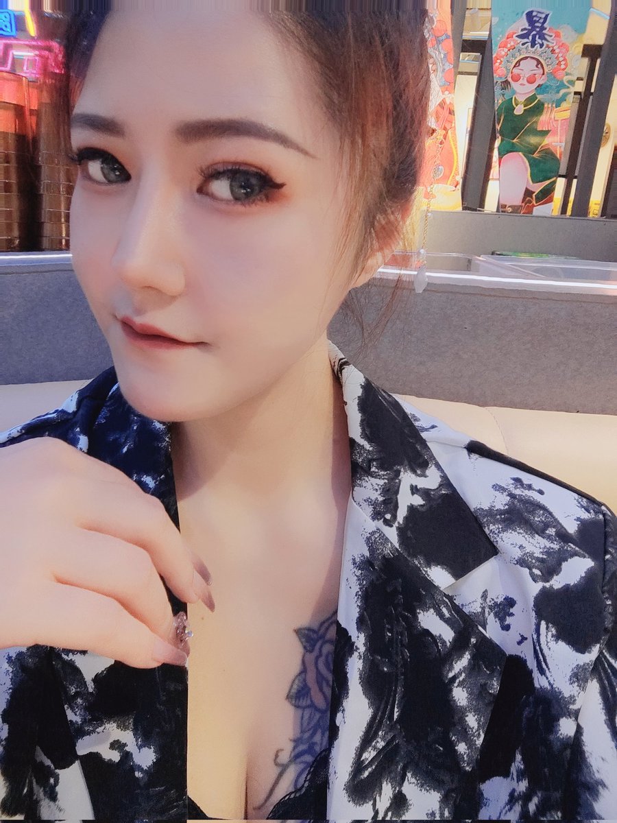s119573's tweet photo. #深圳线下 #女S调教 深圳，可网络可现实可原味 https://t.co/RIMzipUvQp