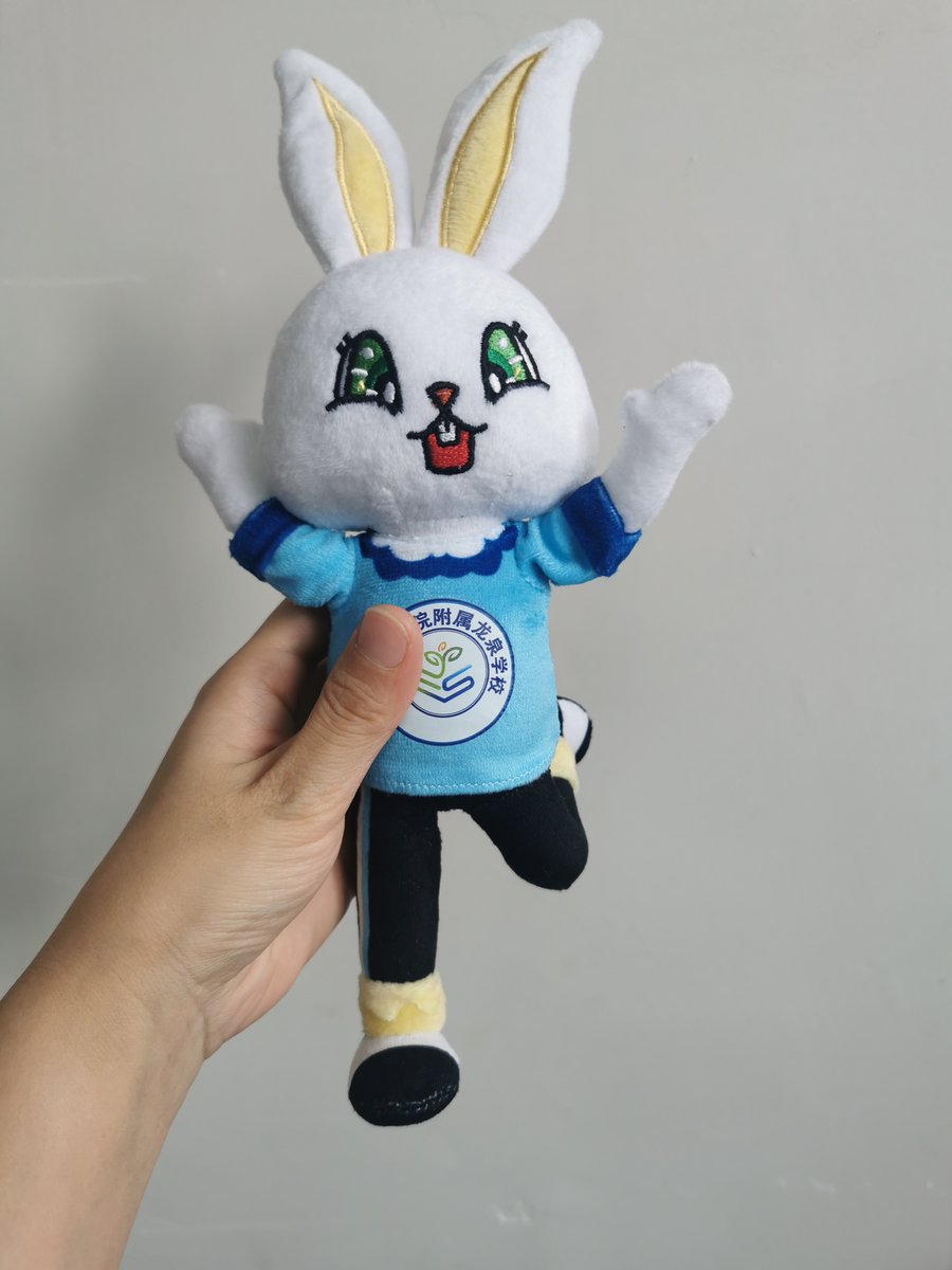 LisaGuan9's tweet photo. The Daily Rabbit#customtoys #customdoll #custombag #customplushies #customplush #customplushtoy #customstuff #customstuffed #plush #plushie #plushtoy #kawaiiplush #cuteart #cuteplush #cute #plushtoys #plushielove #plushiesoninstagram #art https://t.co/Umi0wTOxCY