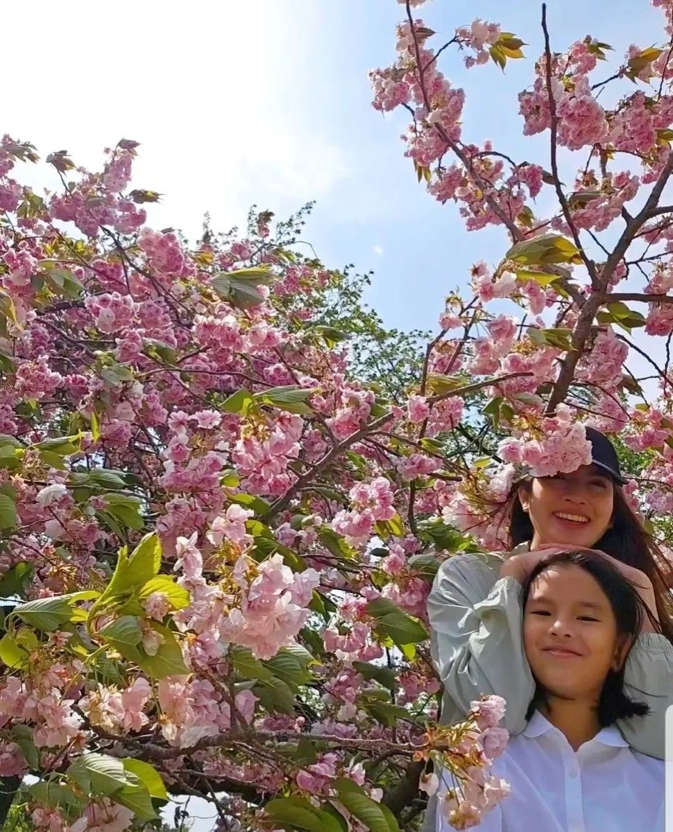 Millie07487569's tweet photo. คิดถุงงงงจุงงงง 🌸🌸🍀🍀🌿🌿#aff_taksaorn
#แอฟทักษอร https://t.co/PAC1EW8RkZ