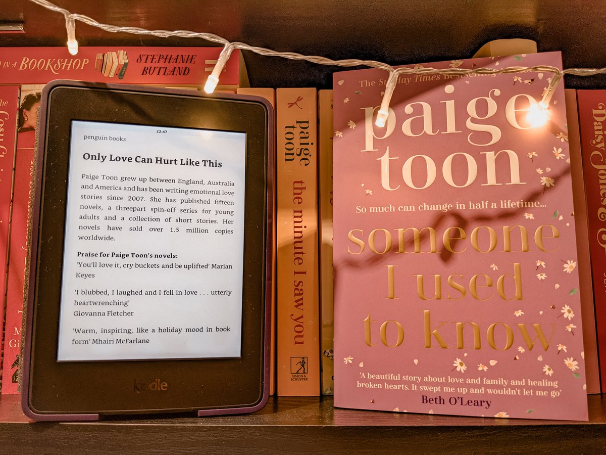 Find out what I'm currently reading over on Instagram just click the link below..
instagram.com/p/CrNQPR-I4x3/…