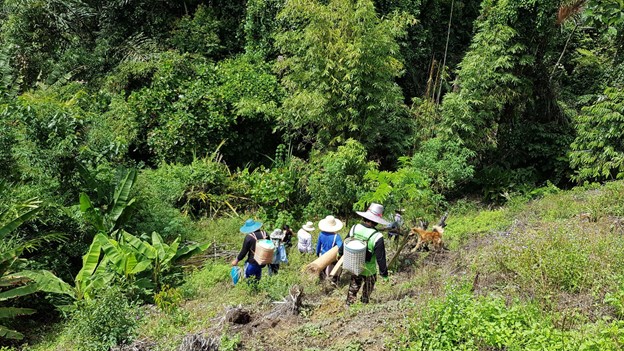 my_British's tweet image. In 2022, as part of our #CraftingFutures programme, we awarded capacity building grants to three craft-based organisations to adapt and share the Digital Craft Toolkit to empower and support Sarawak artisans and craft makers in developing their craft practice and business.