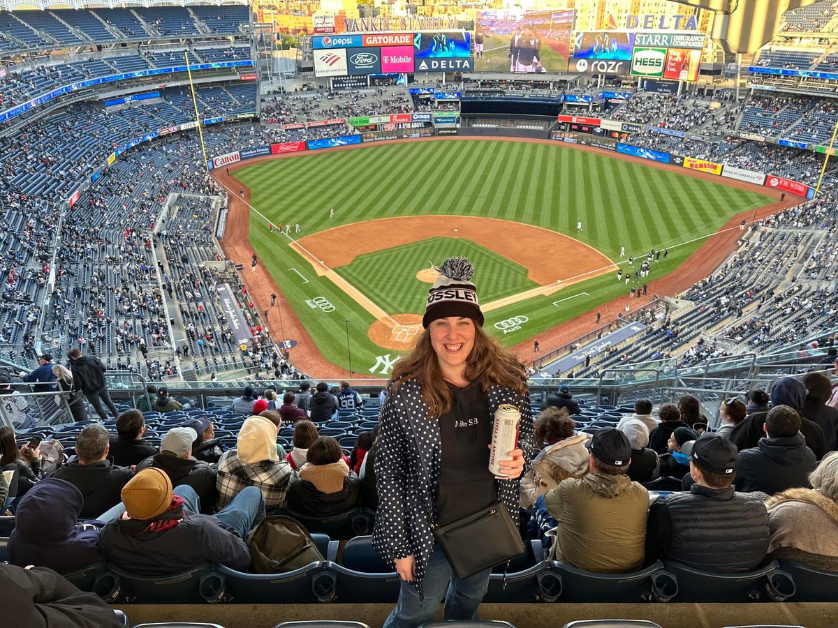 MossleyAFC's tweet photo. Lilywhites around the world! 🌎 

Here’s April Rhiannon Cooper watching @Yankees v @Angels at Yankee Stadium, New York City, USA 🇺🇸 

⚪️⚫️ https://t.co/1JawNqxWuD