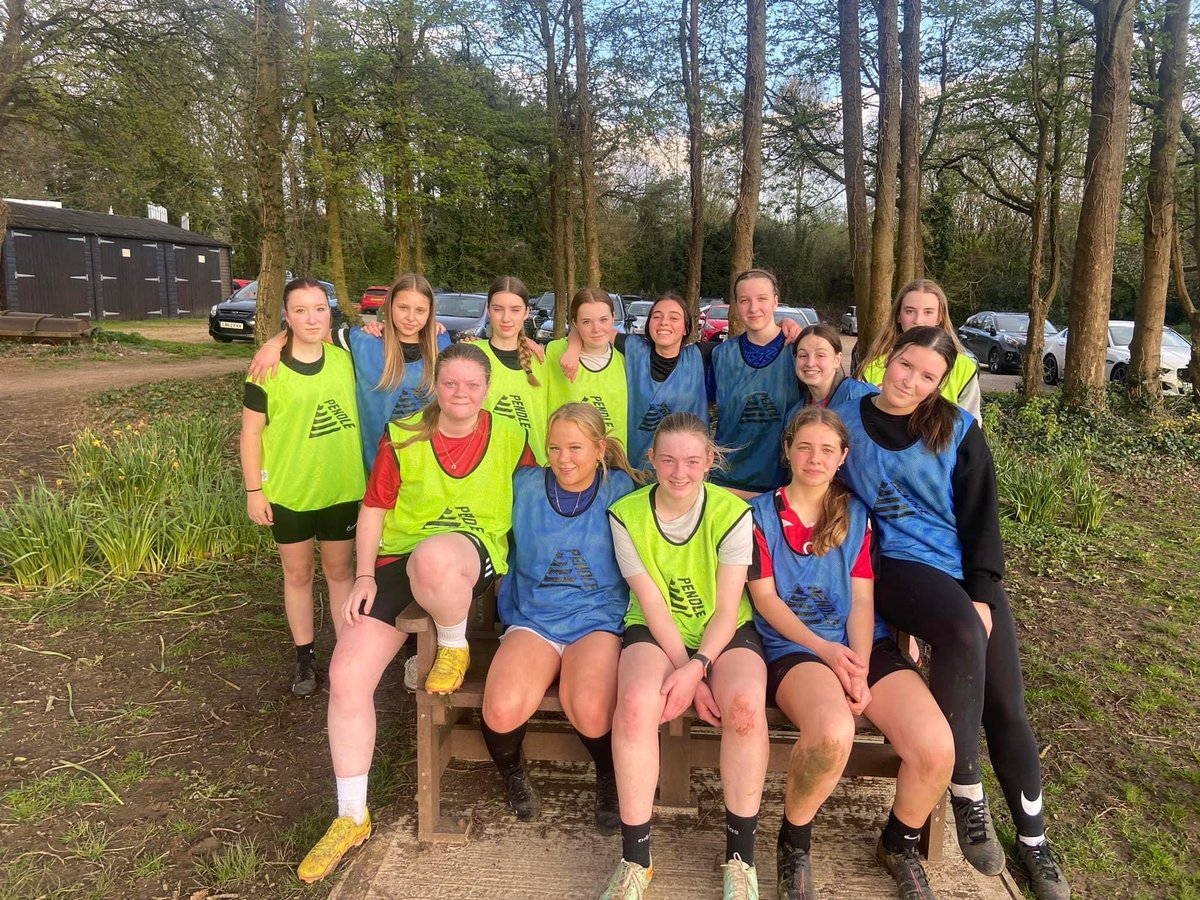 Compton Football Club 🔴⚫️ tweet media