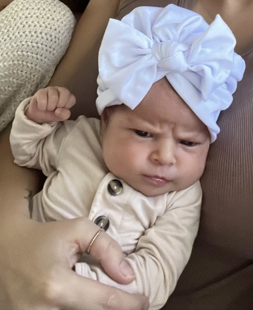 Boojebee's tweet photo. she’s so sassy already i can’t wait to meet her😭 https://t.co/tJQrRrH8KU