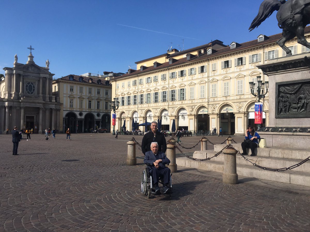 GuidoCarli's tweet photo. A spasso per Torino https://t.co/gE6eM0lCAR