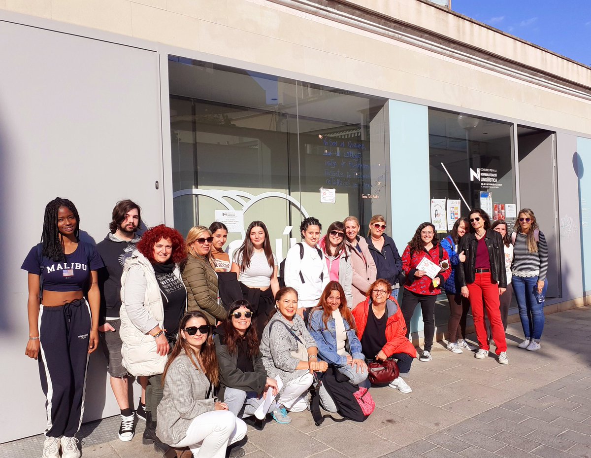 CNL Alt Penedès Garraf. Català i empresa tweet media