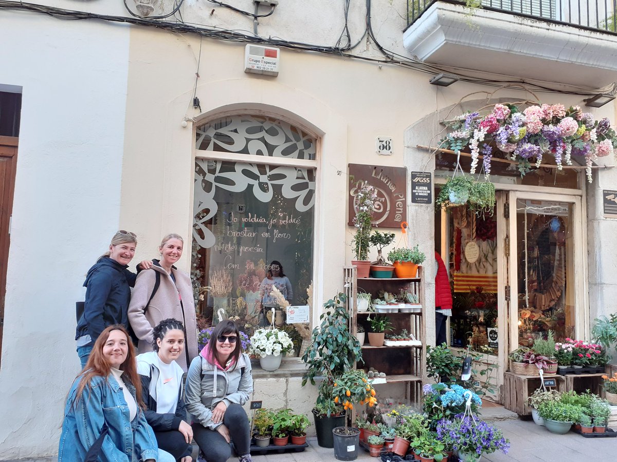 CNL Alt Penedès Garraf. Català i empresa tweet media