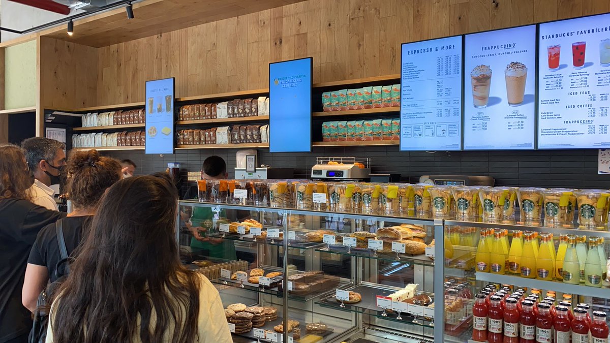 I just wanted to buy a croissant, so hard lol