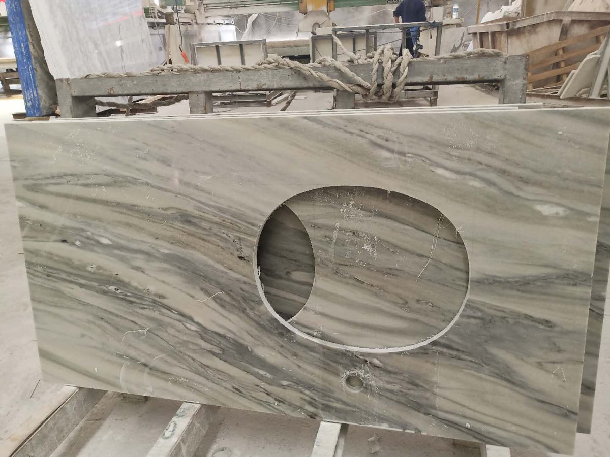 roxanne87191976's tweet image. Palissandro white
#fromearthtoart #extraordinarysurfaces #lilac #lilacmarble #purple #purpledesign #marbleslab