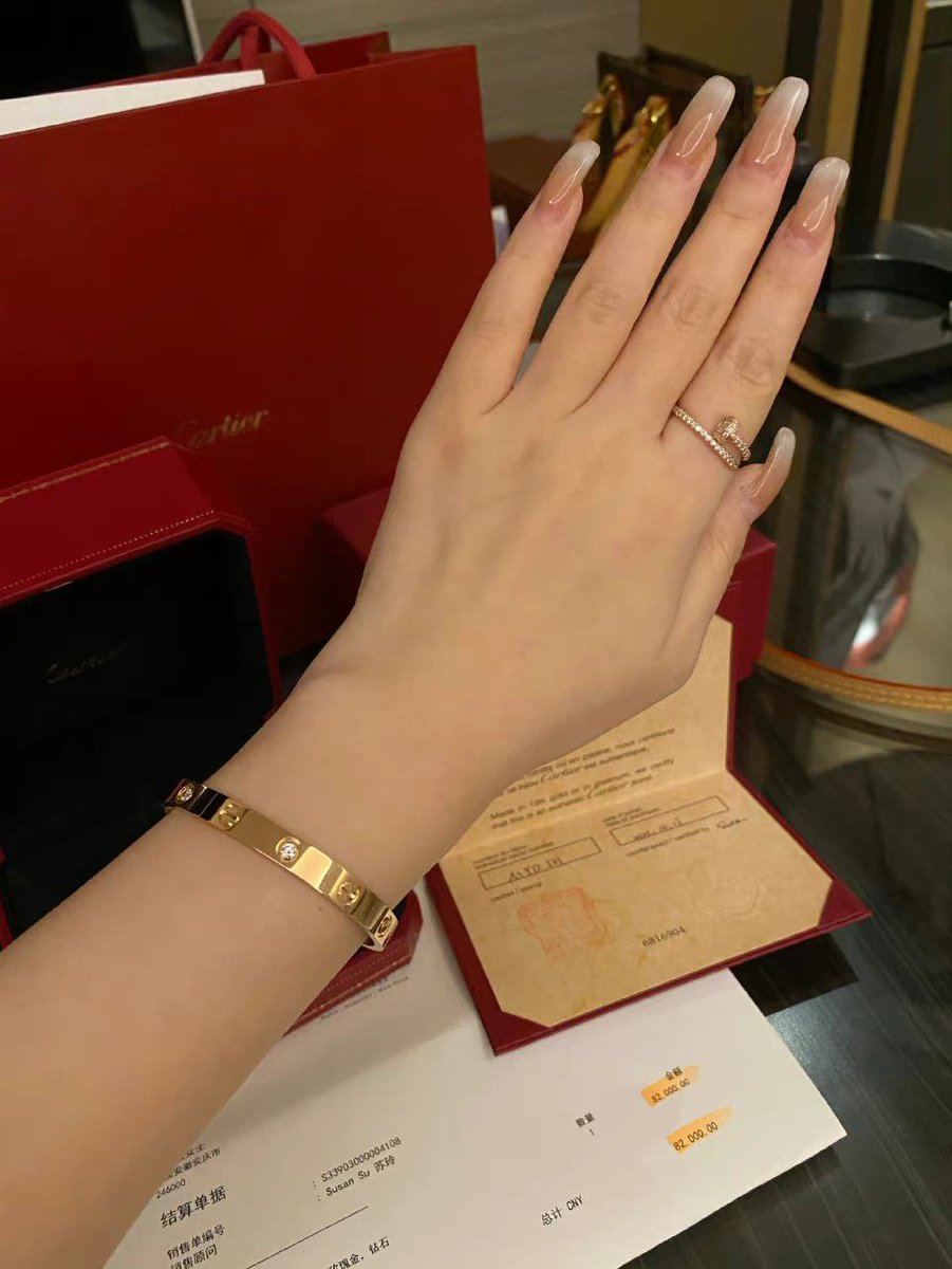 fame8680's tweet photo. 学会爱人比被爱更重要。奖励一下自己，爱自己才会有人更爱你😊 https://t.co/abCG6CBxzN