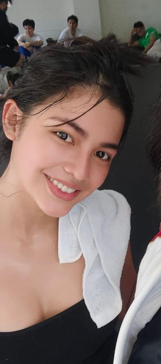 fordarlentina_'s tweet photo. bare face jane de leon 🥵 https://t.co/j1OS3Lm8da