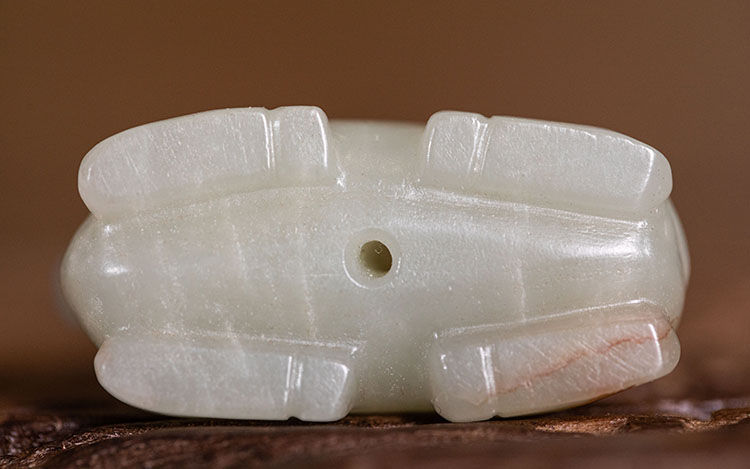 jackree88's tweet photo. Early Qing dynasty blue and white jade camel round carving

View auction details, art exhibitions and online catalogs; and collections of contemporary, impressionist or modern art, #Asian antiques #Chinese art.

https://t.co/KvGjbeXwL4

#Chineseauction #artauction https://t.co/YjSjOF9JJU