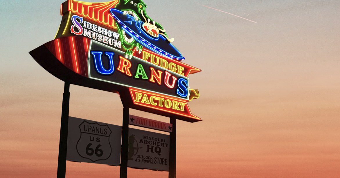 ANEnigmaze's tweet photo. @boojune1954 @ENichols_Author There's a tiny place in Missouri that intentionally uses this angle to sell fudge. Uranus Fudge Factory. I usually eye roll ass jokes, but this one makes me laugh. Besides, their newsletter is filled with witty puns. https://t.co/TwcaunwlBw