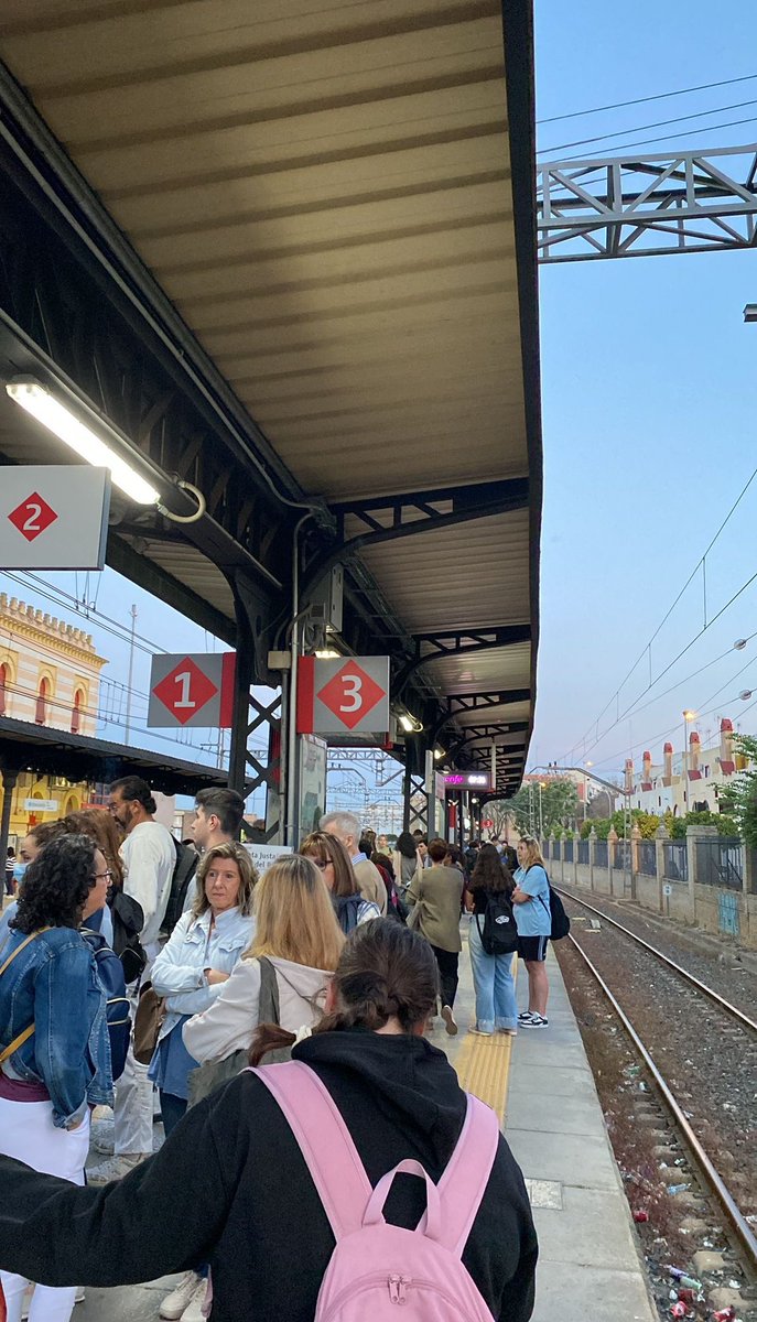 Eva Marchena tweet media