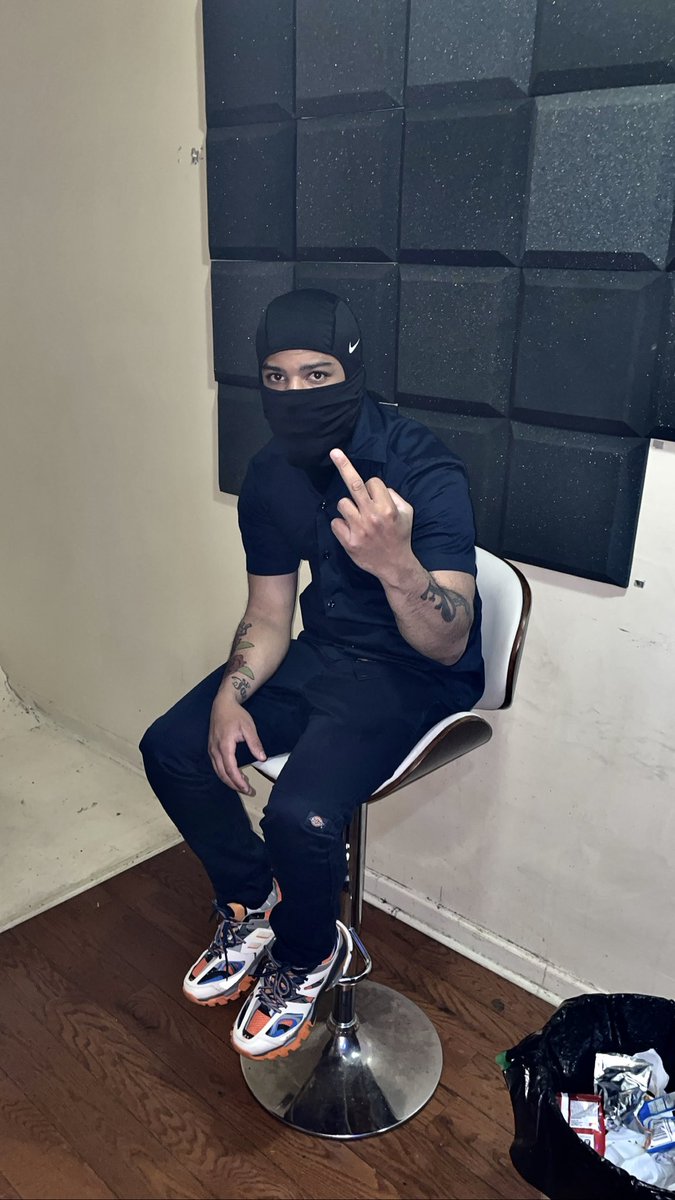1LilMark_Raw's tweet photo. I Ain’t Done Yet.. I’m Just Gettin Started…🐍 https://t.co/6ct54EvOwQ