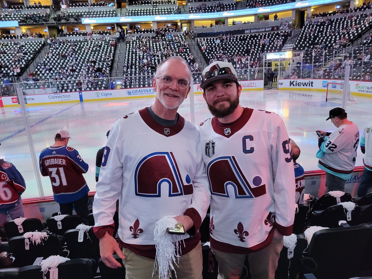Stuie5280's tweet photo. Thanks to @OFranklin74, I was able to gift my dad the perfect present for his upcoming birthday. https://t.co/zihcWRf2i8