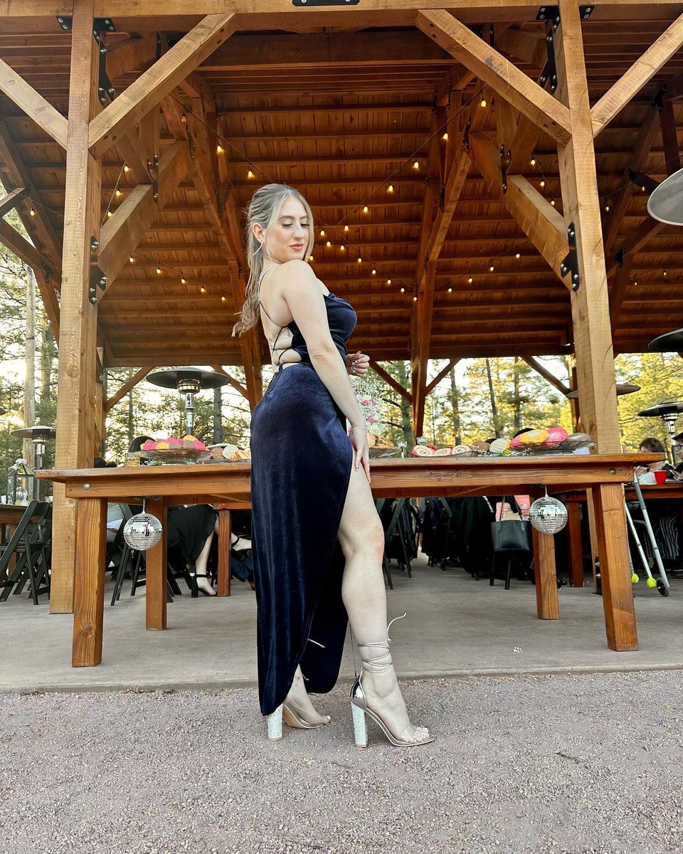 _Leilaa_7's tweet photo. Wedding szn🍓 https://t.co/Il7fwpi63f