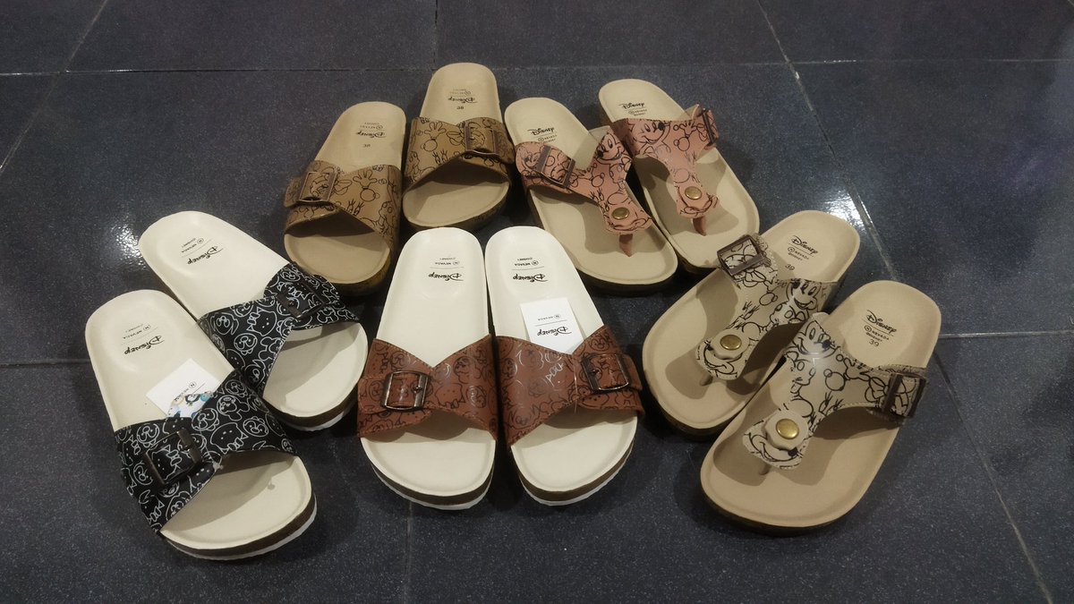 SitaSitool's tweet photo. Monggo, sandalnyaa buat lebaran... 

➡️Tanya2 stok dan harga dulu bisa ke Lucia Dian Rosita WA https://t.co/XzQ9XptkO9 (tidak menerima telp)

➡️Katalog bisa dilihat di instagram @tokobumariyam https://t.co/rCKM8gqEVv

➡️Ngringinan RT 8, Palbapang, Bantul 
https://t.co/X3FylGhof1 https://t.co/f5XAsgX8Db